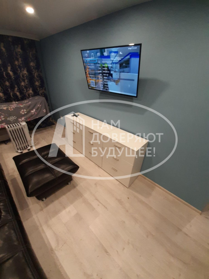 2-комн квартира улица Циолковского, 4