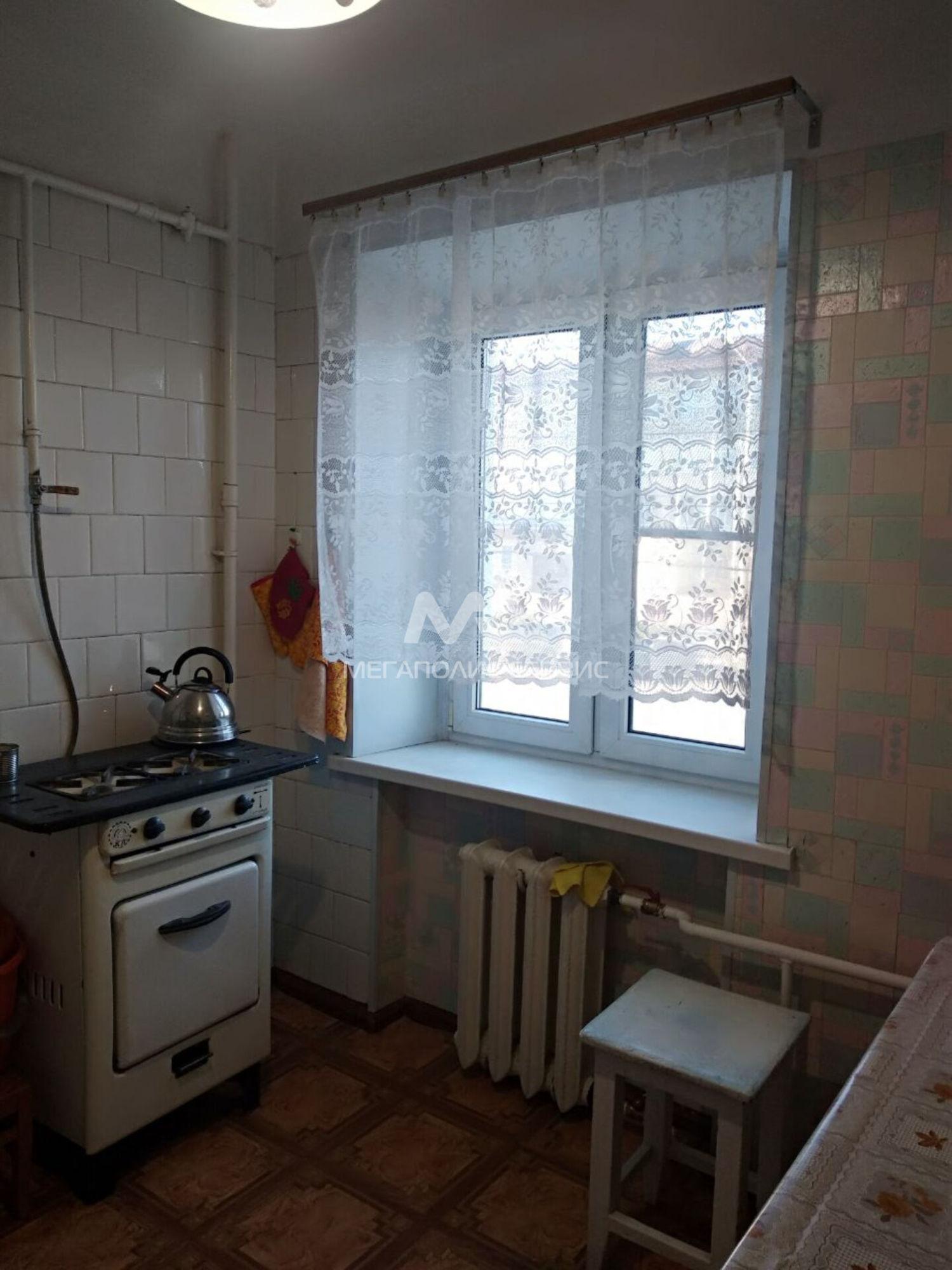 Купить квартиру за 2 450 000 рублей на Богдана Хмельницкого ул, 8
