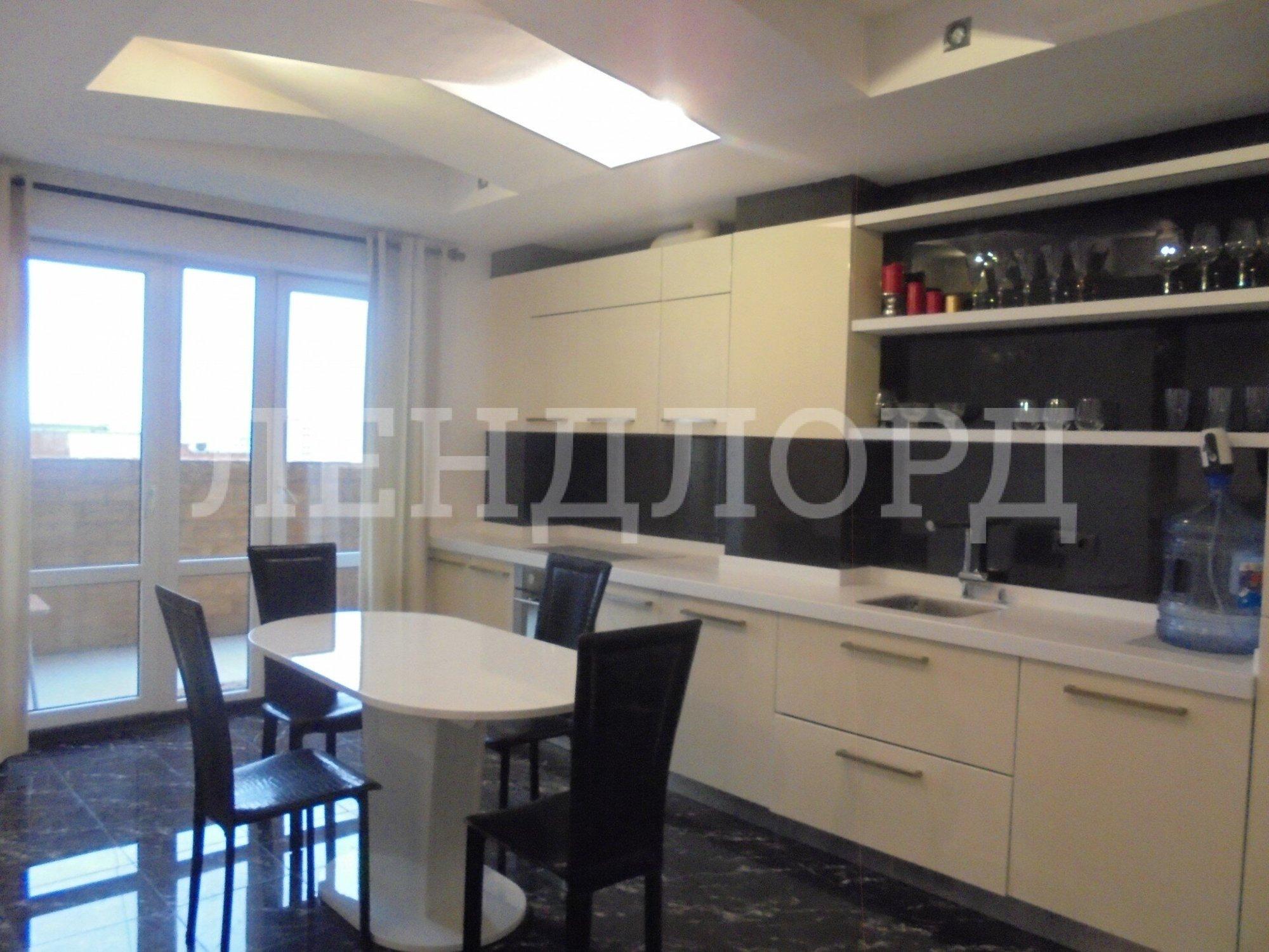 Сдать квартиру за 35 000 рублей на улица Ерёменко, 58/11