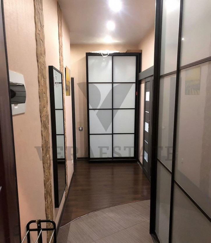 2-комн квартира ул. Большая,620