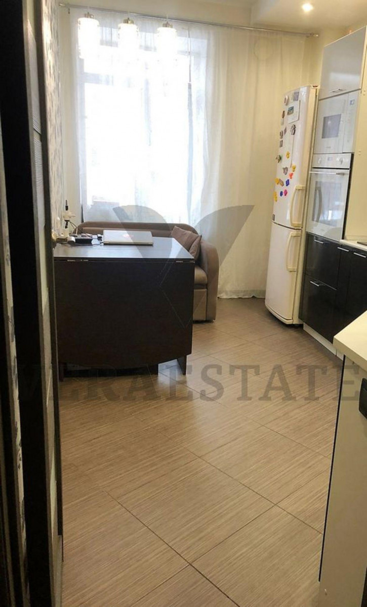 2-комн квартира ул. Большая,620