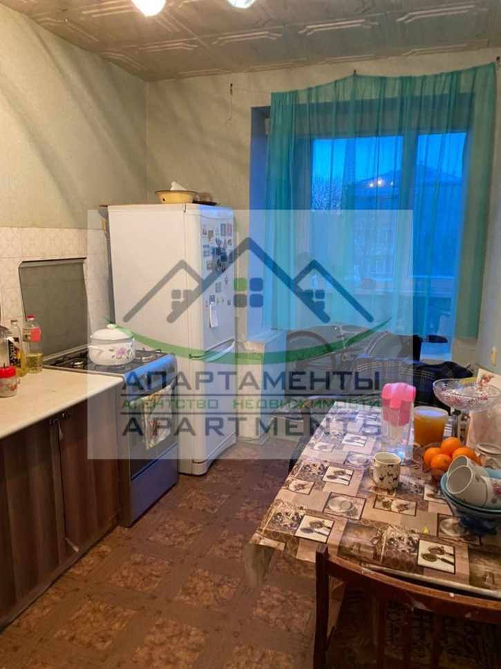 3-комн квартира Лермонтова ул, 52