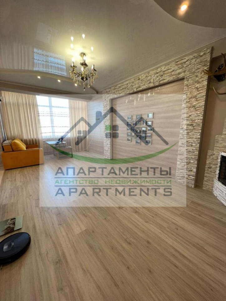 3-комн квартира Павлова , 14Ак2