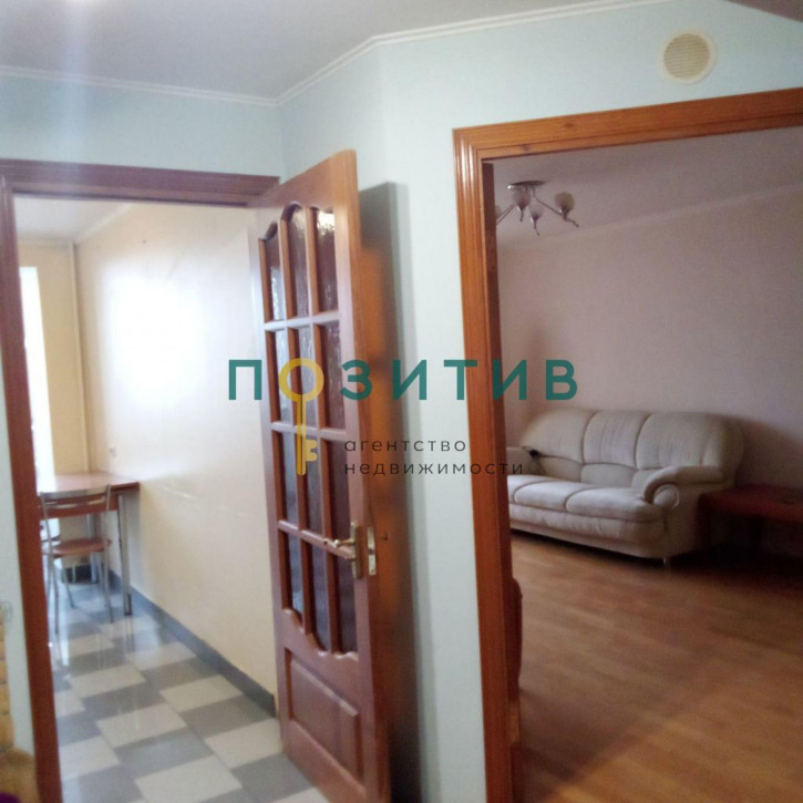 3-комн квартира Крайнего ул, 2