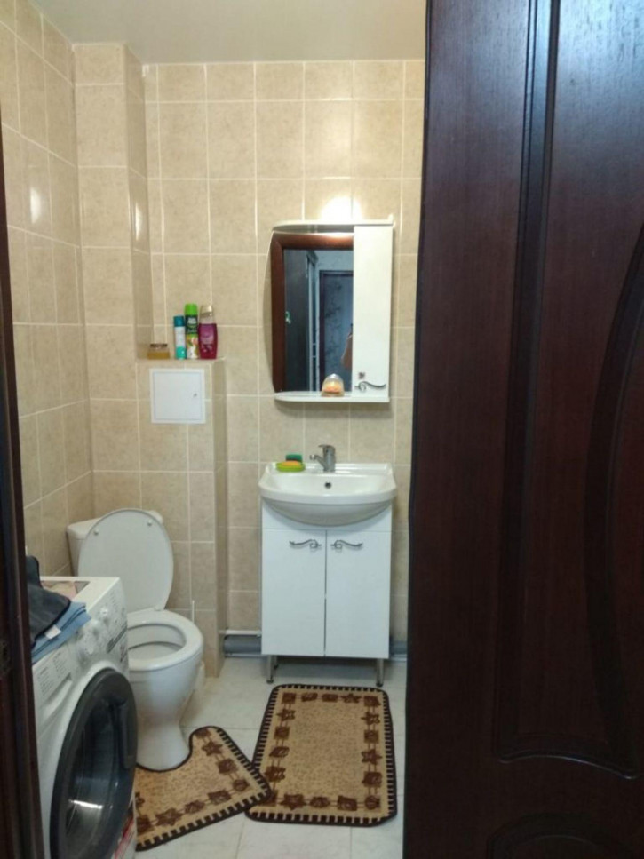 2-комн квартира Половинко ул, 280