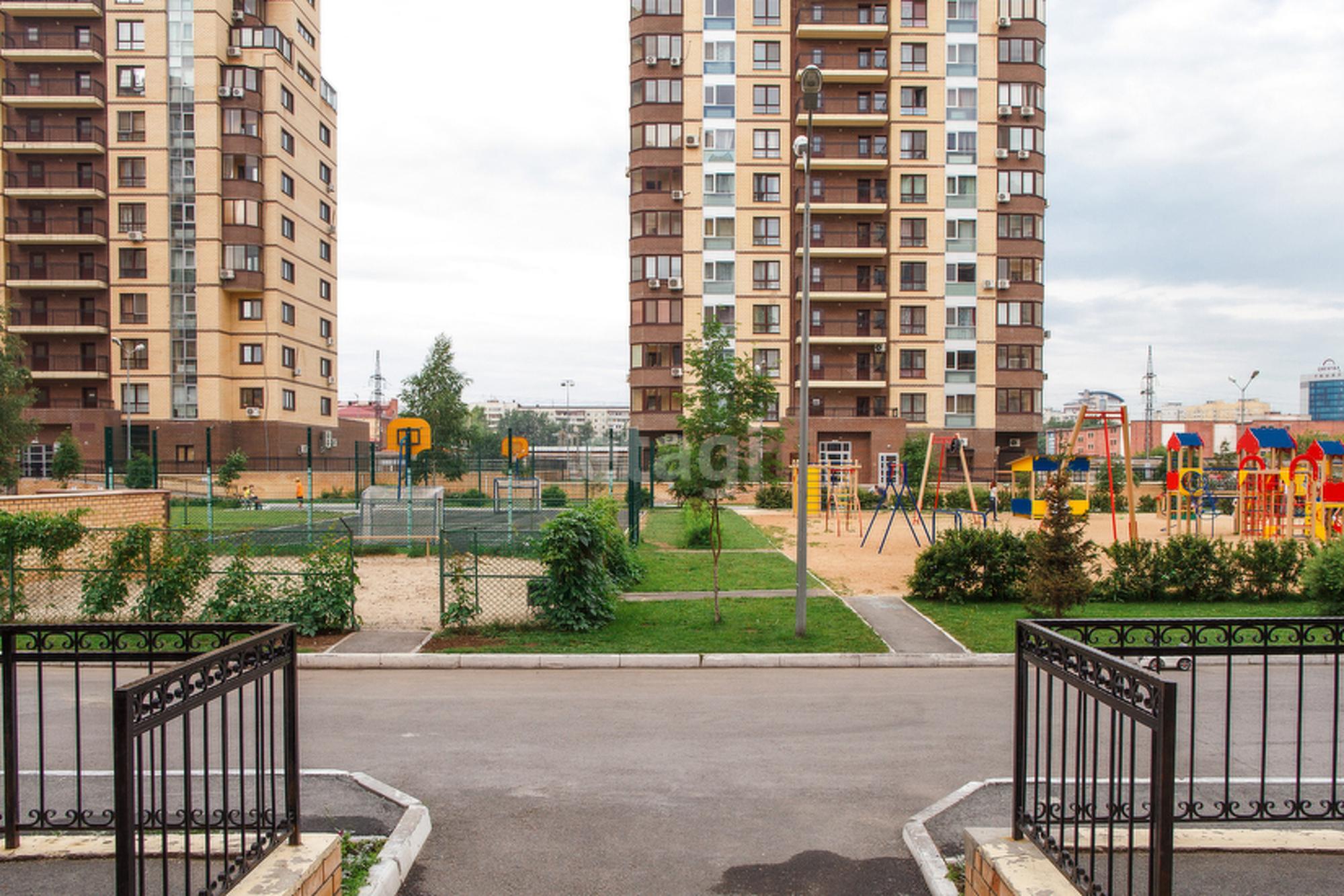 Купить гараж, место в паркинге за 950 000 рублей на Максима Горького 68