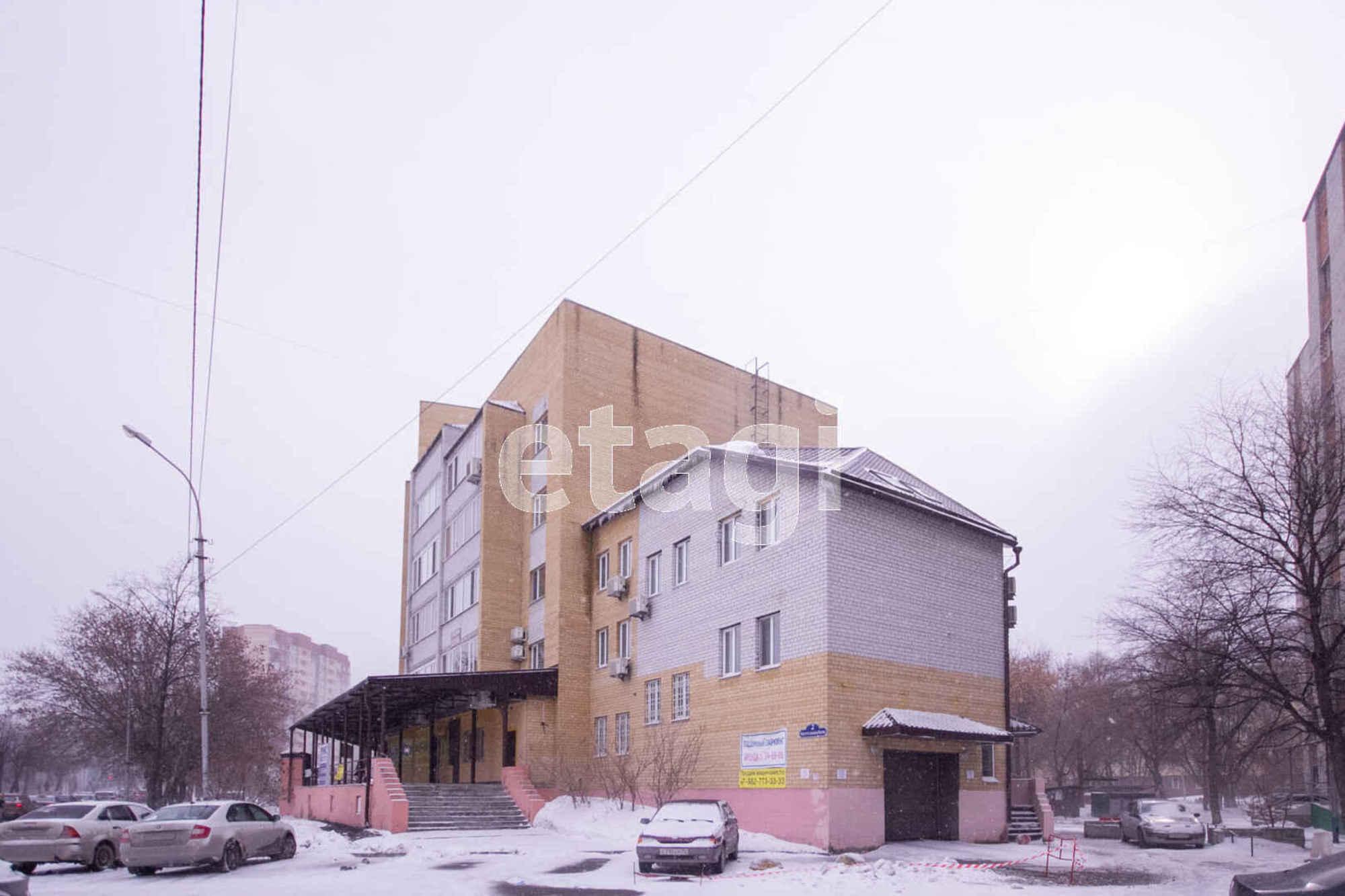 Купить гараж, место в паркинге за 800 000 рублей на Котельщиков 2