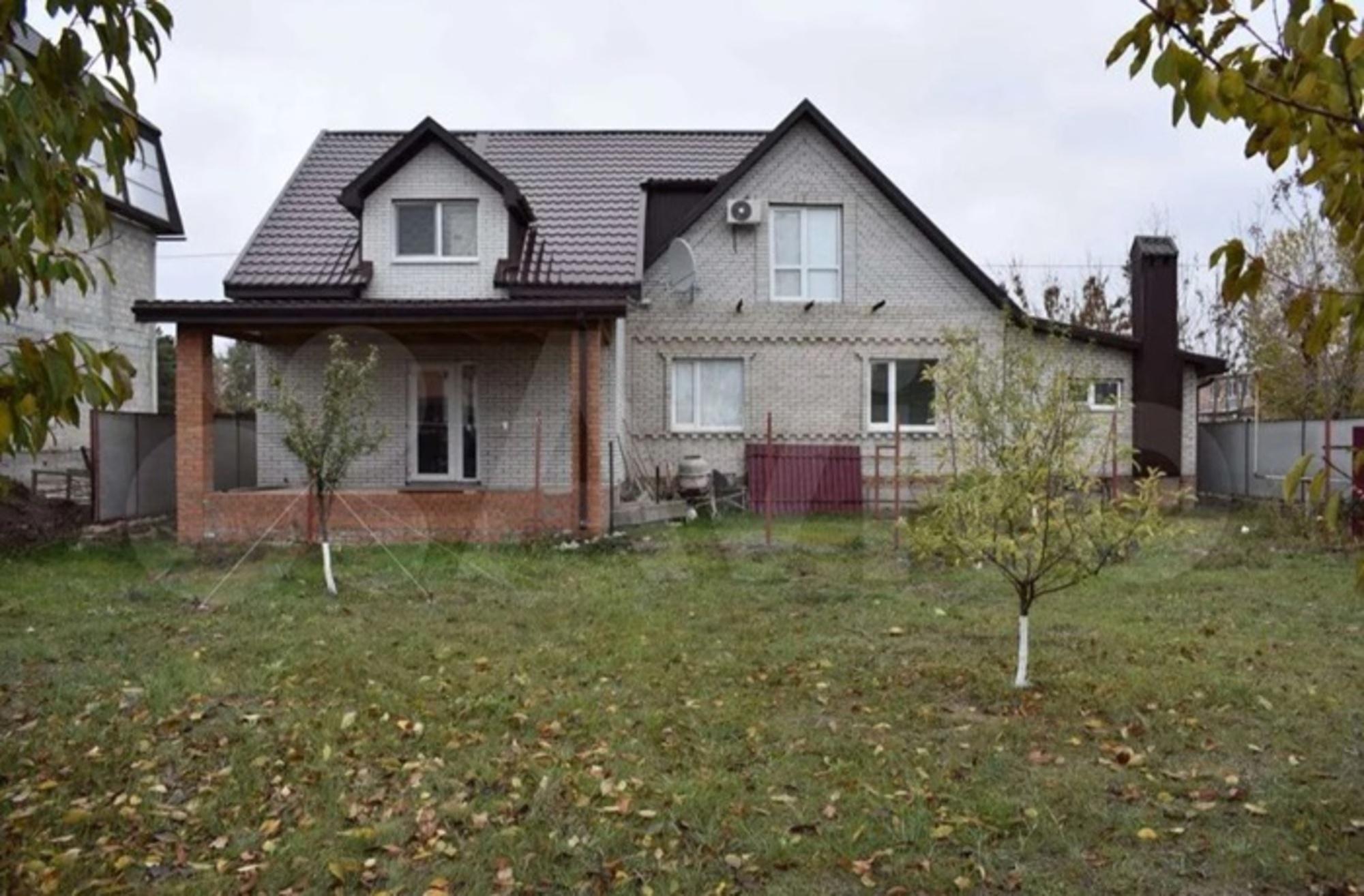 Купить дачу, дом, коттедж за 12 000 000 рублей на Горького улица, 789