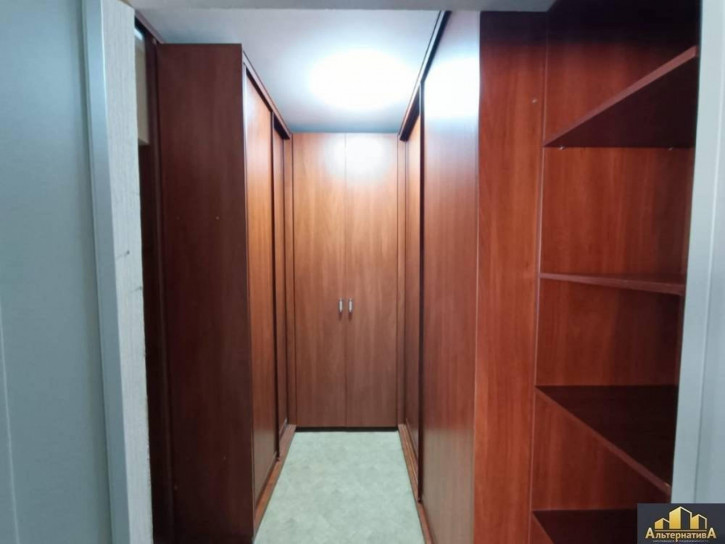 3-комн квартира Жуковского ул.