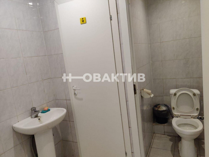Помещение свободного назначения улица Орджоникидзе, 40