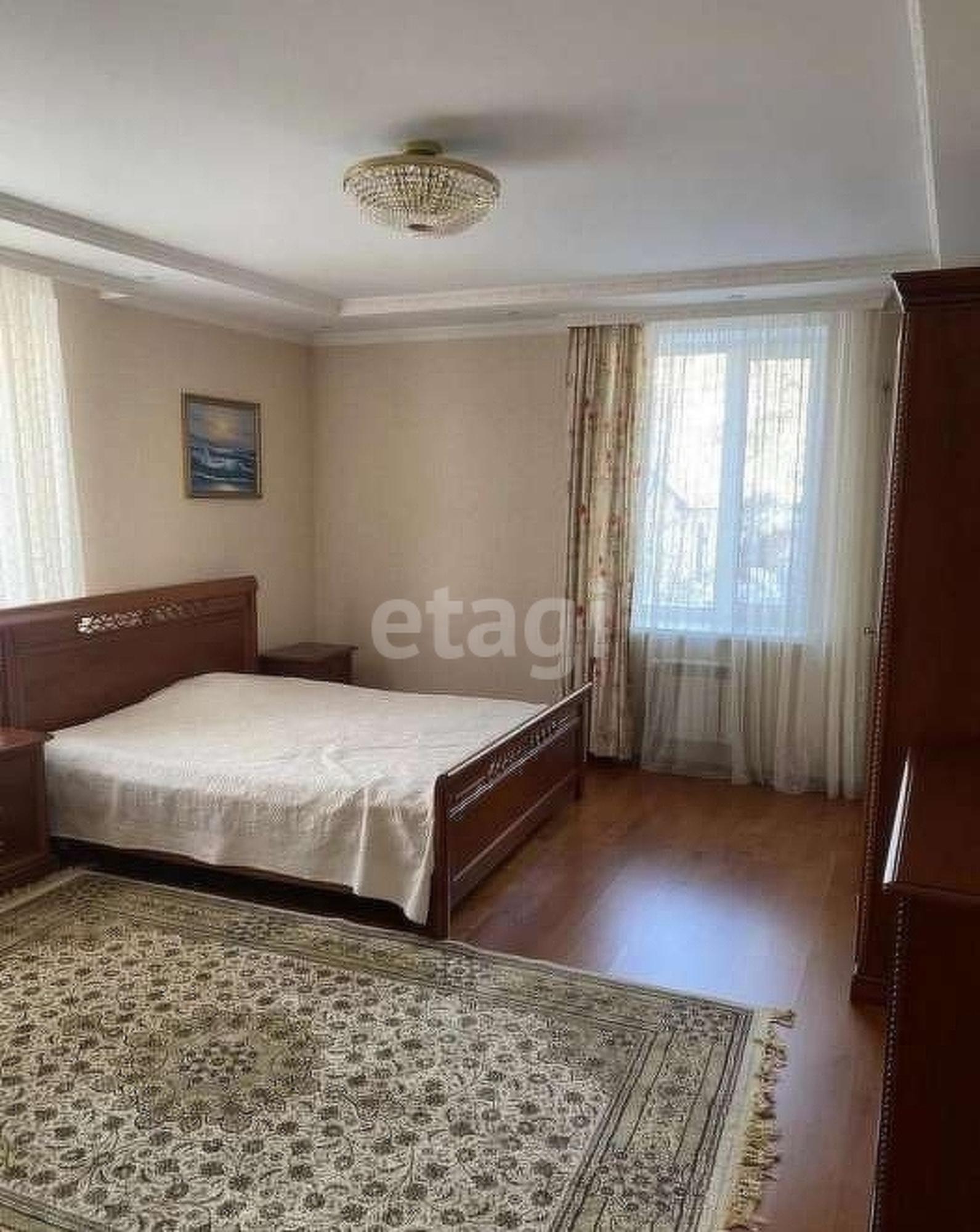 Сдать дачу, дом, коттедж за 150 000 рублей на 1-я, 12