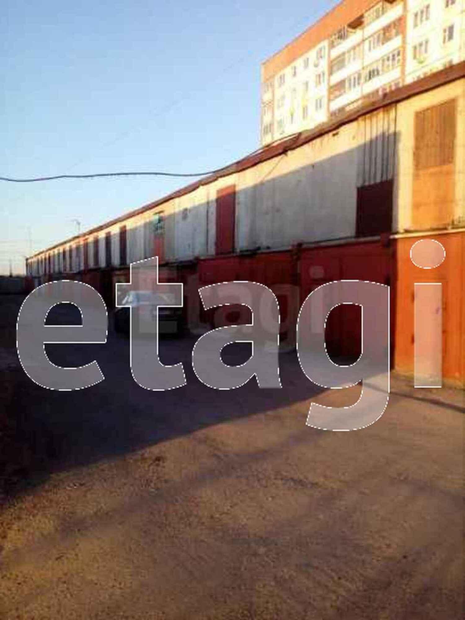 Купить гараж, место в паркинге за 850 000 рублей на Домостроителей 4б стр.1