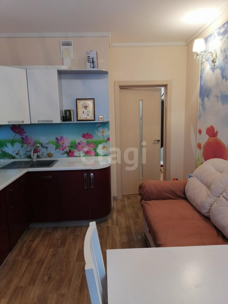 1-комн квартира Станислава Карнацевича, 4