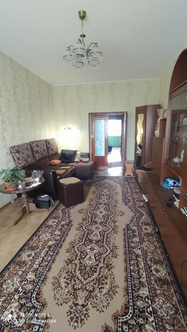 3-комн квартира Народная, 24