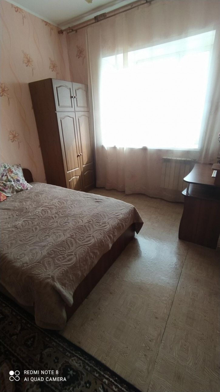 3-комн квартира Народная, 24