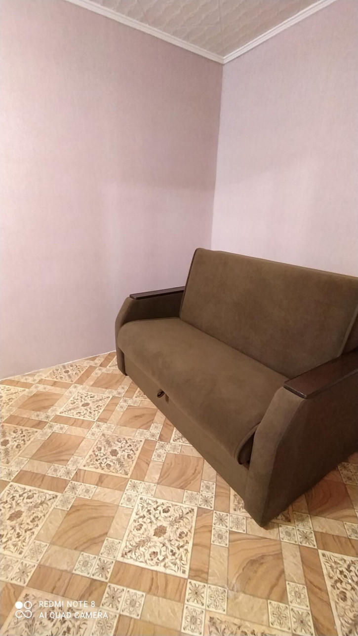 4-комн квартира Доватора, 25
