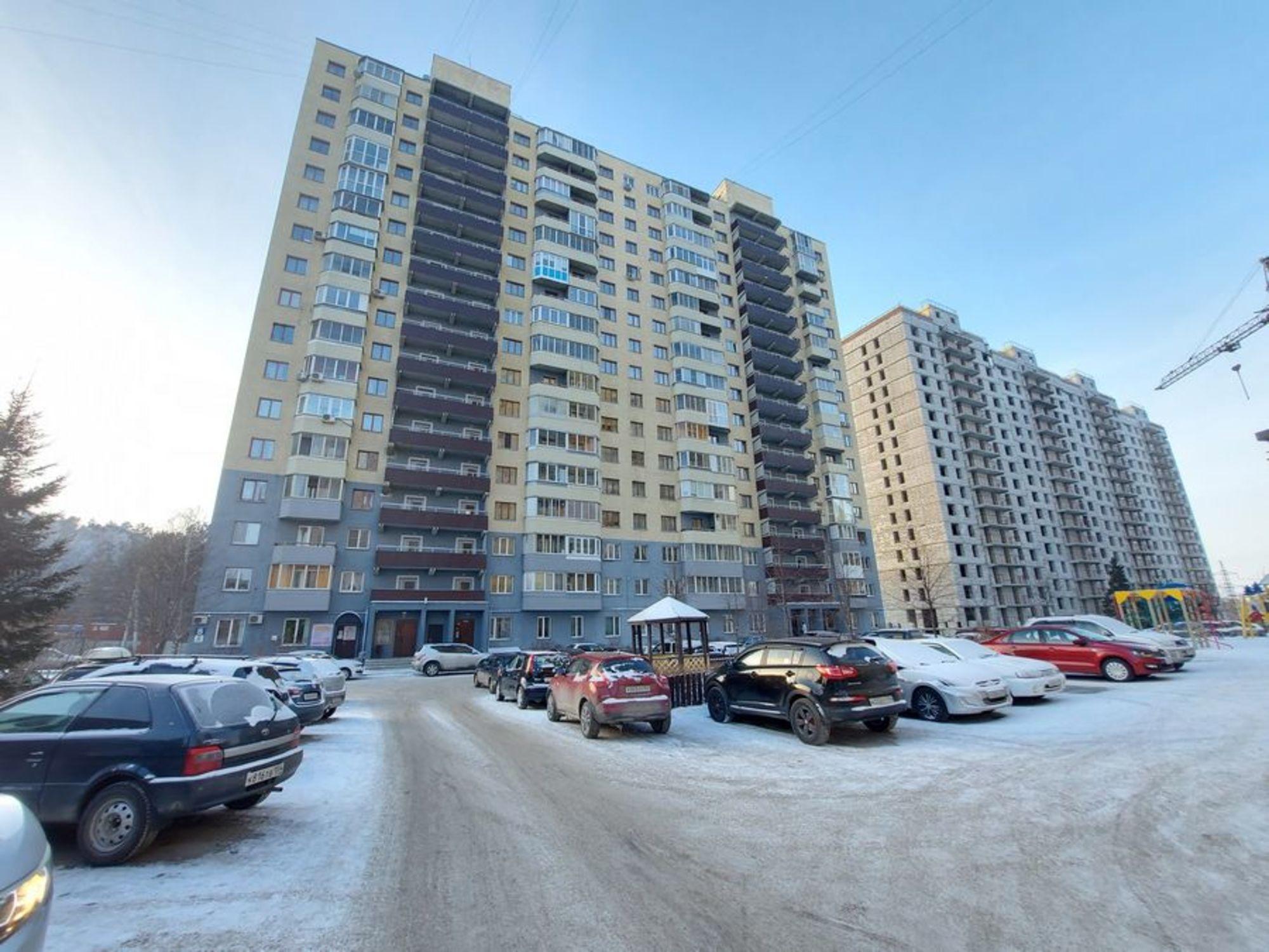 Купить квартиру за 4 800 000 рублей на ул. Вилюйская,8
