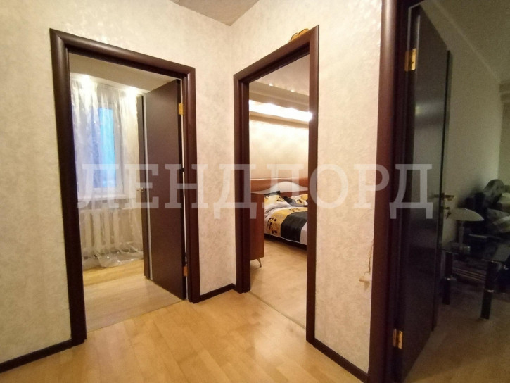 4-комн квартира Таганрогская улица, 126