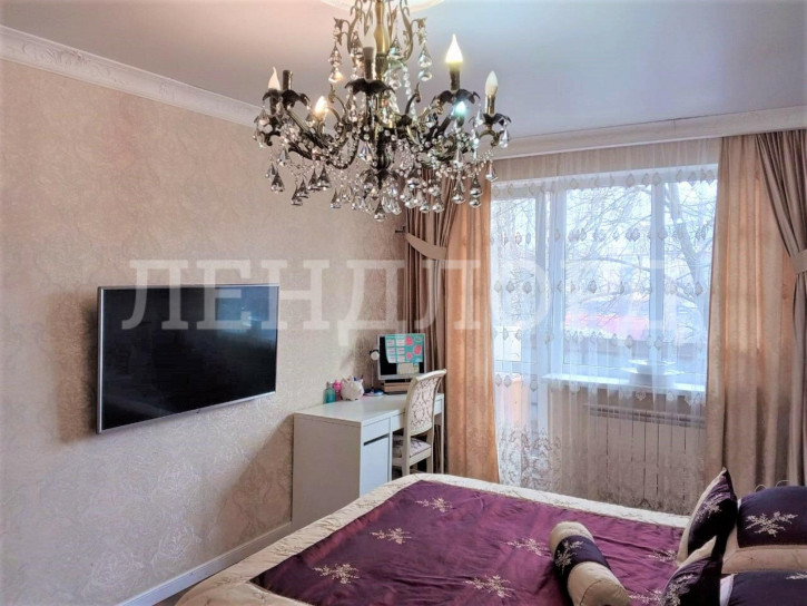 3-комн квартира проспект Сельмаш, 16