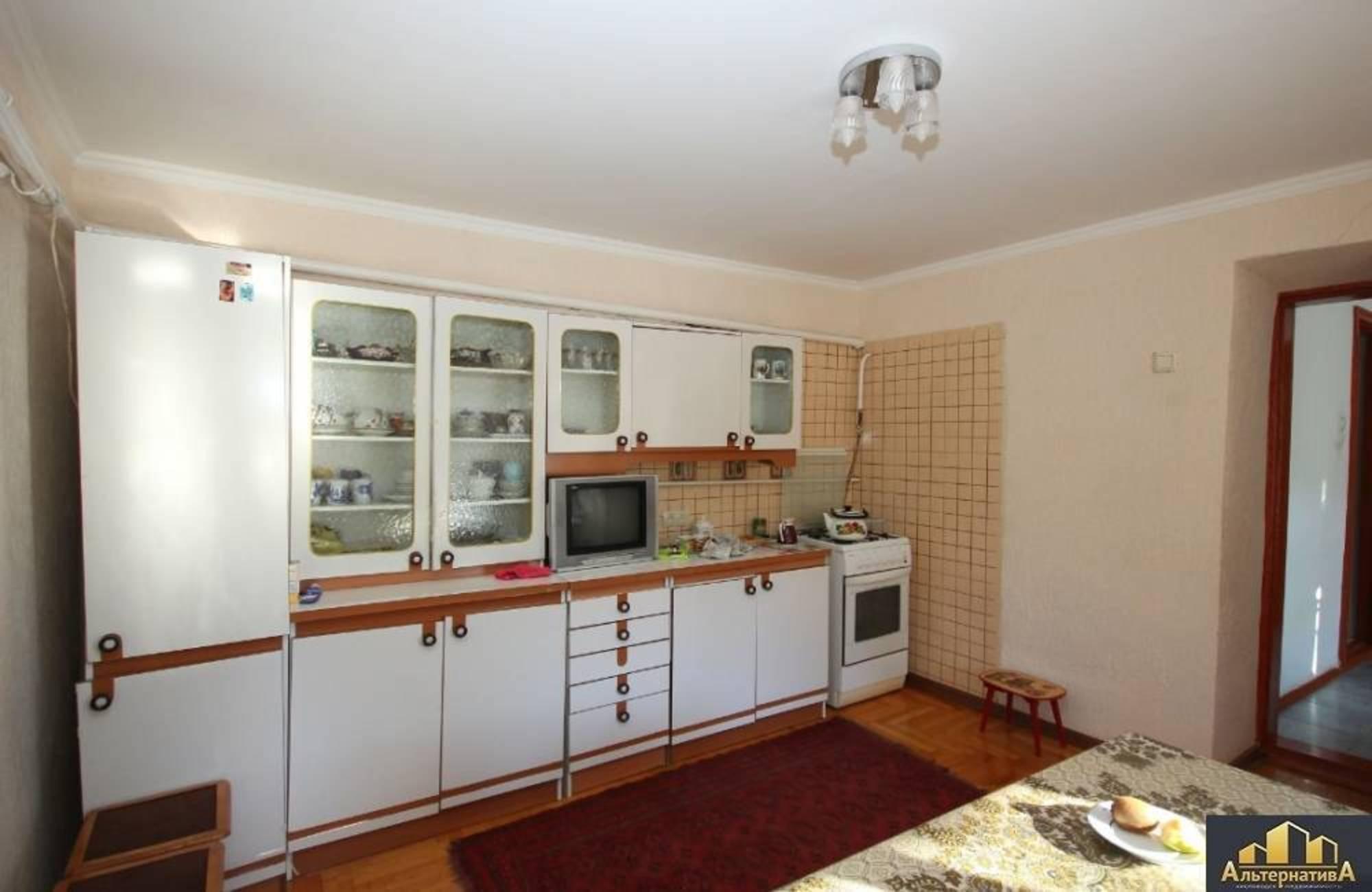 Купить дачу, дом, коттедж за 25 000 000 рублей на Эльбрусская ул.
