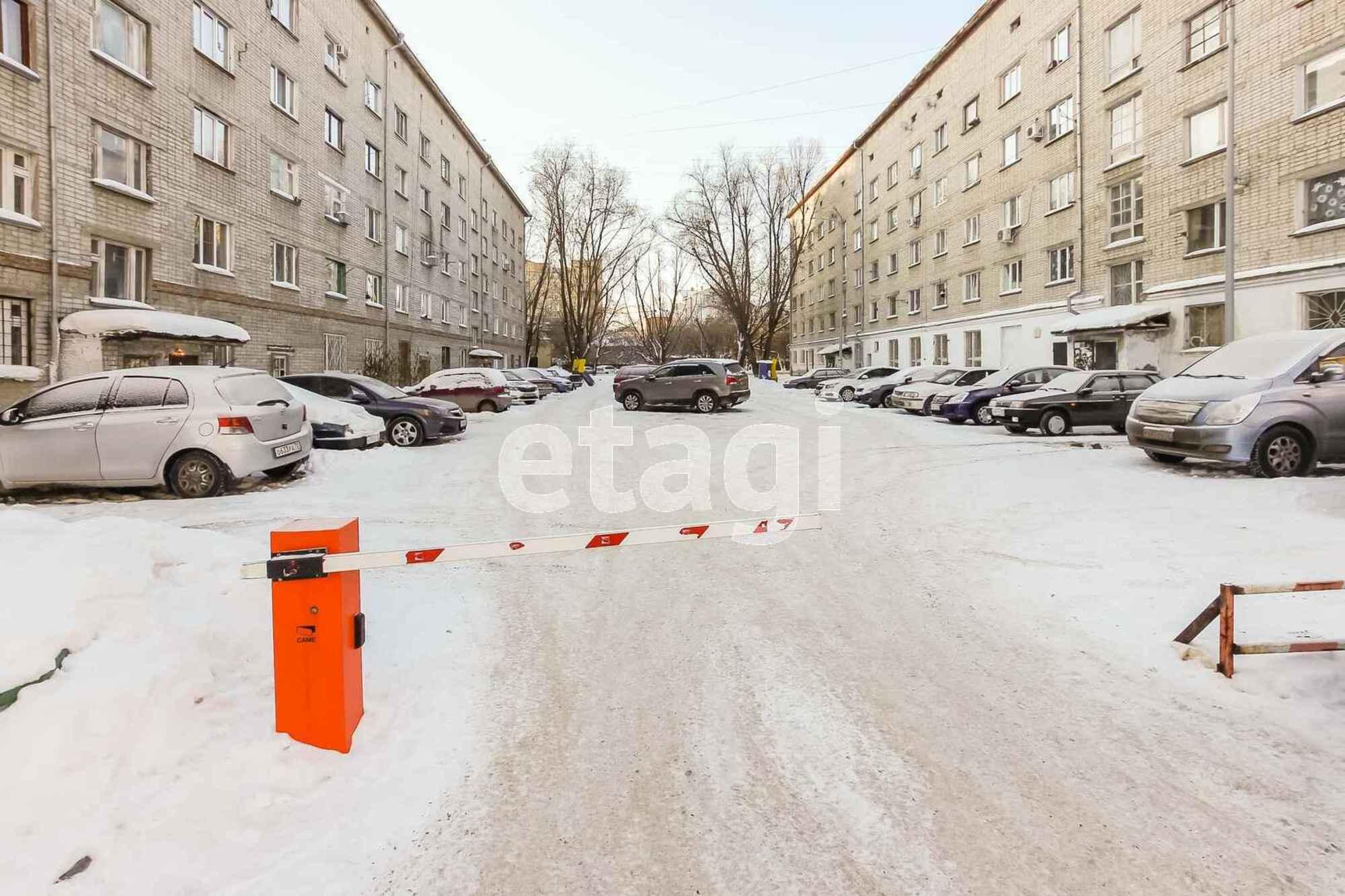 Купить комнату за 1 260 000 рублей на Сургутская, 2