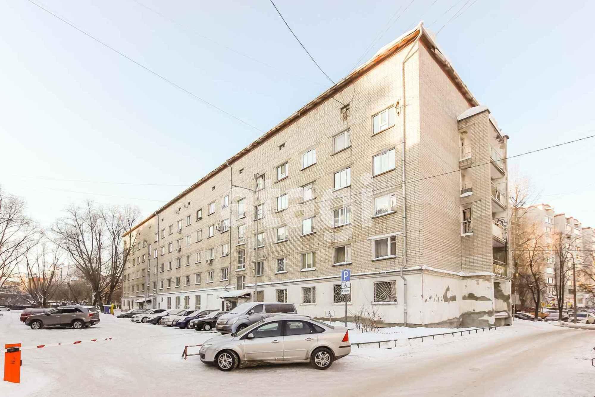Купить комнату за 1 260 000 рублей на Сургутская, 2
