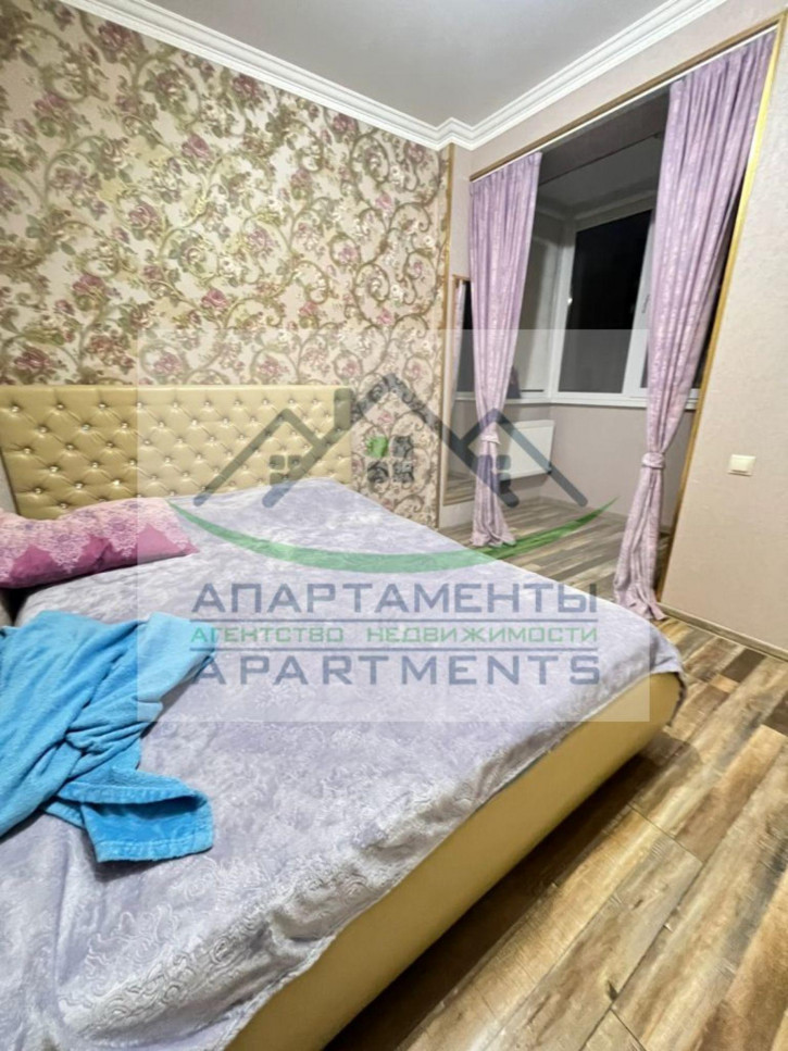 2-комн квартира Эскадронная, 48