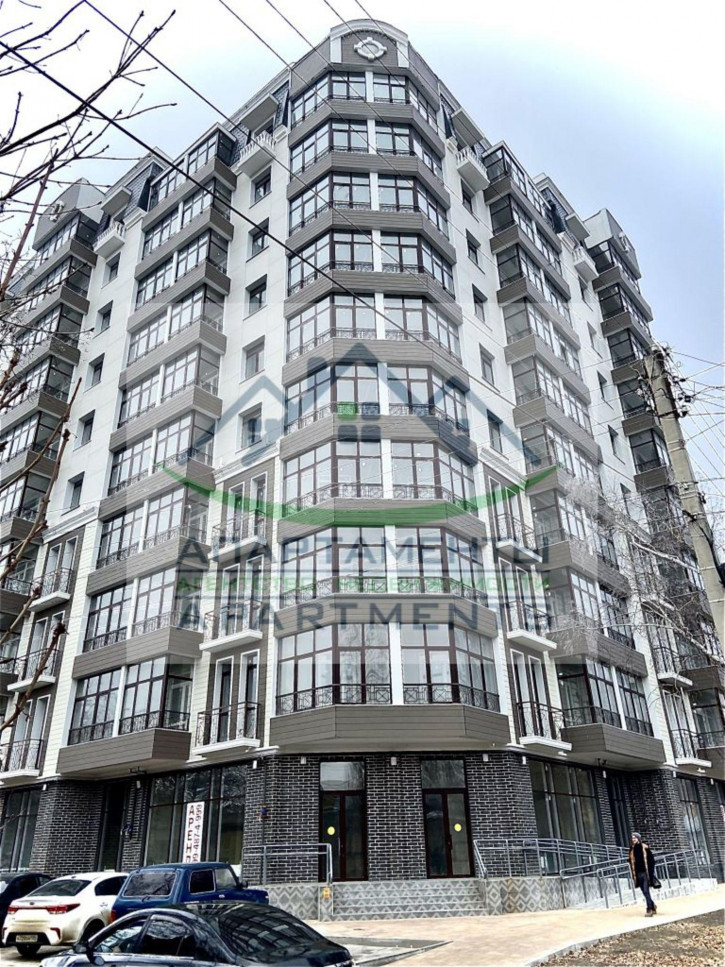 2-комн квартира Крайнего ул, 74