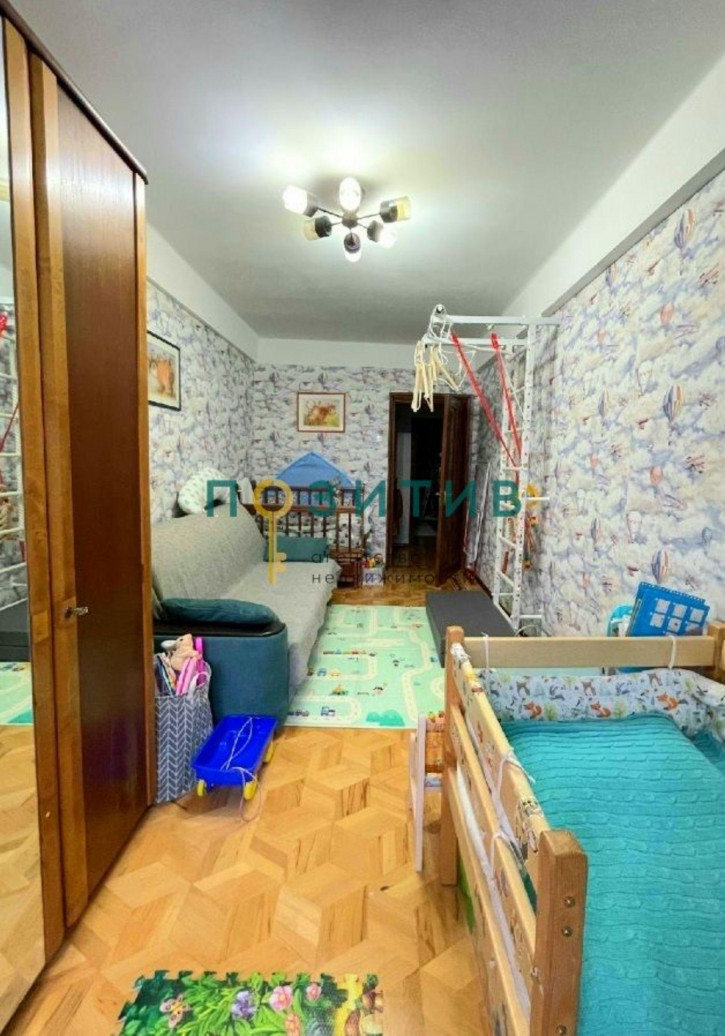 2-комн квартира Восстания ул, 100