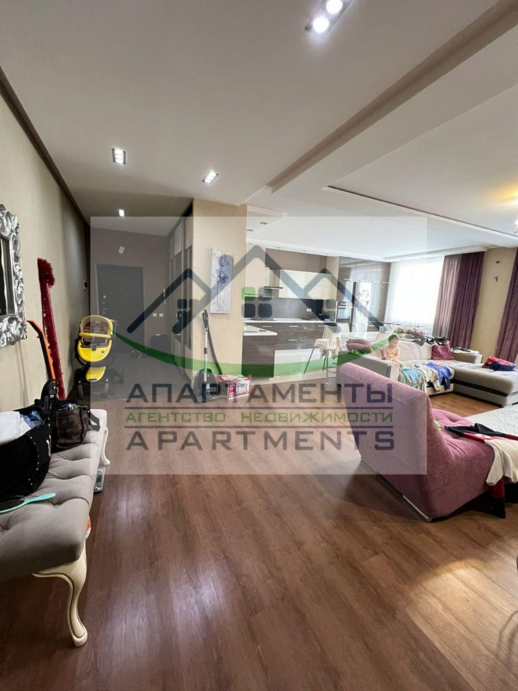 3-комн квартира Губина , 73к1