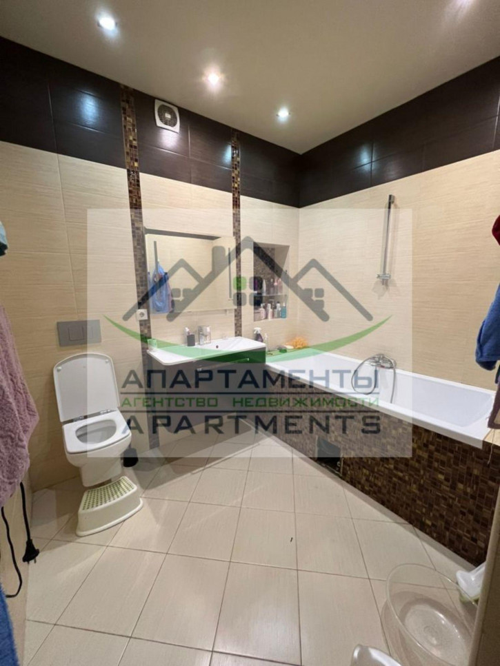 3-комн квартира Губина , 73к1