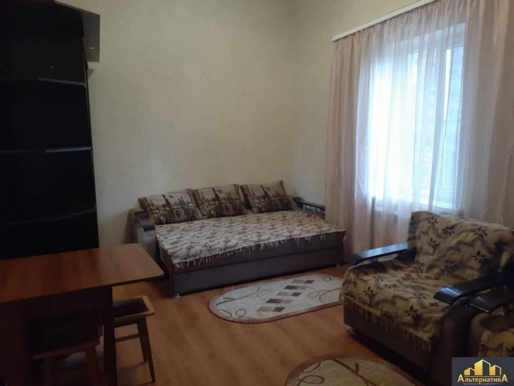 2-комн квартира Шаляпина ул.