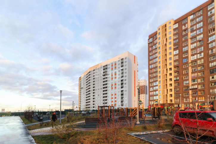 2-комн квартира Новоселов, 113