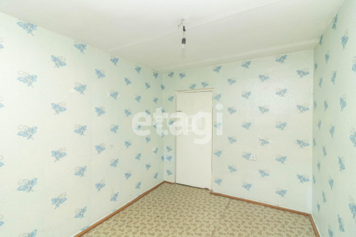 2-комн квартира Монтажников, 16