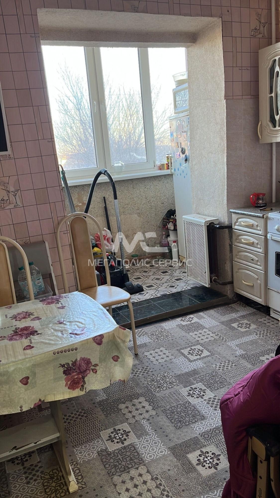 Купить квартиру за 900 000 рублей на улицареки Воложки наб, 83