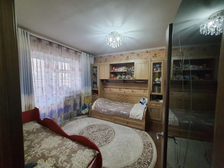 2-комн квартира ул. Комсомольская улица, 111 а