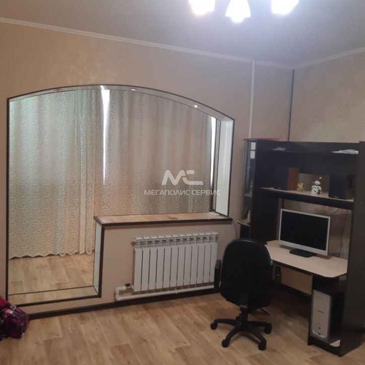 3-комн квартира Звёздная ул, 3