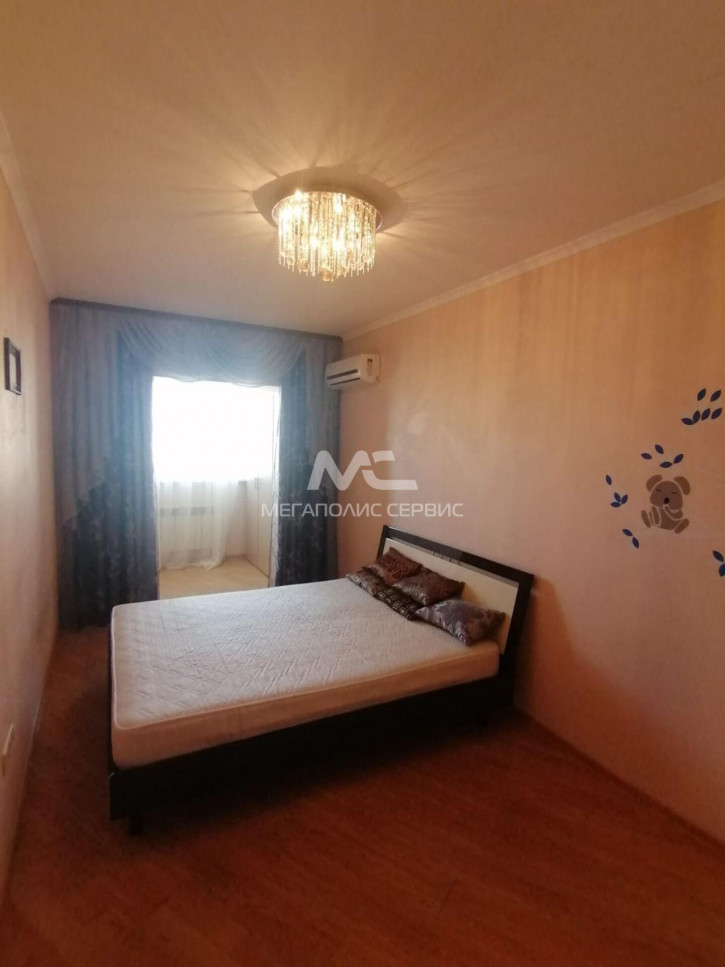 3-комн квартира Волжская ул, 54