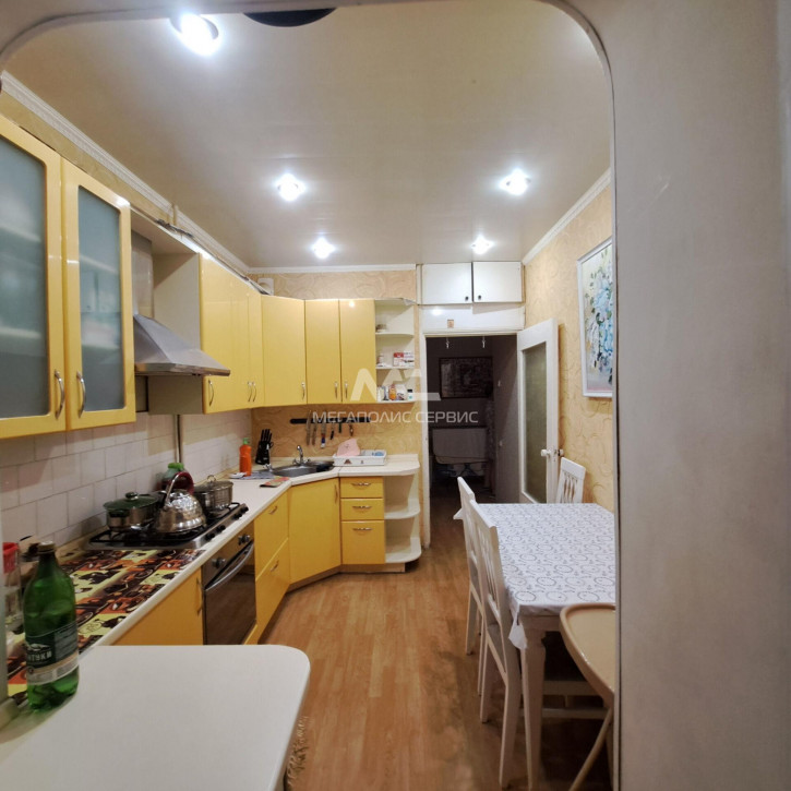 3-комн квартира Энергетическая ул, 9