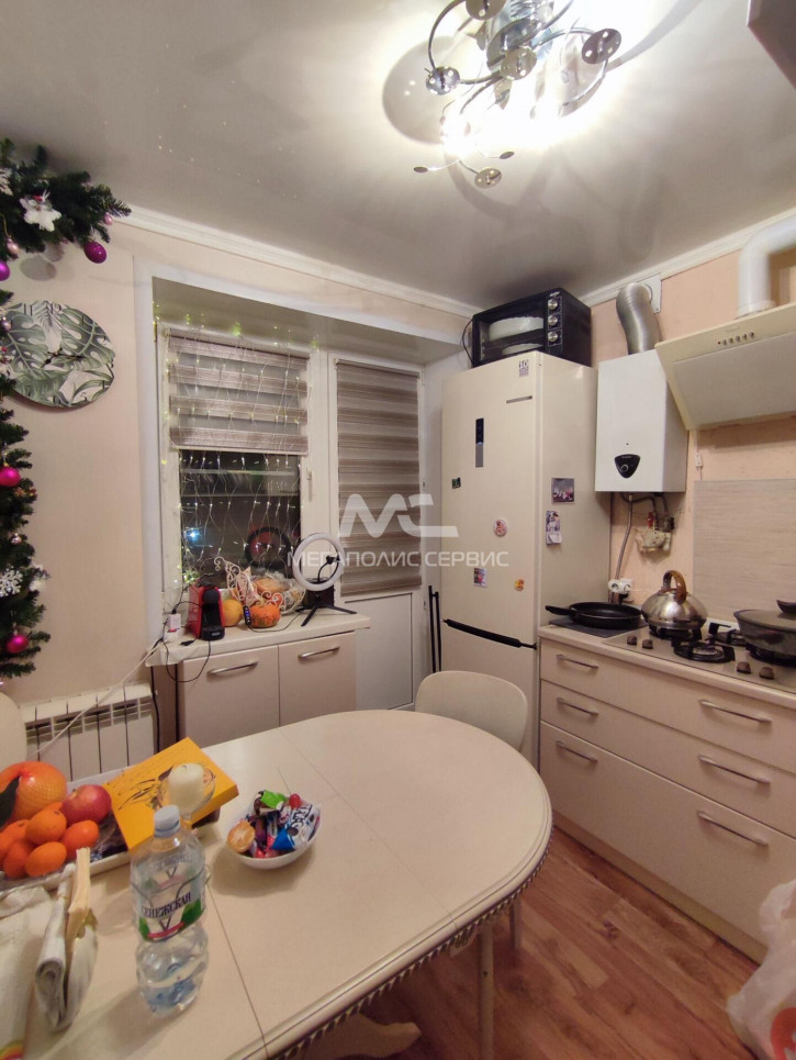 2-комн квартира Анри Барбюса ул, 17