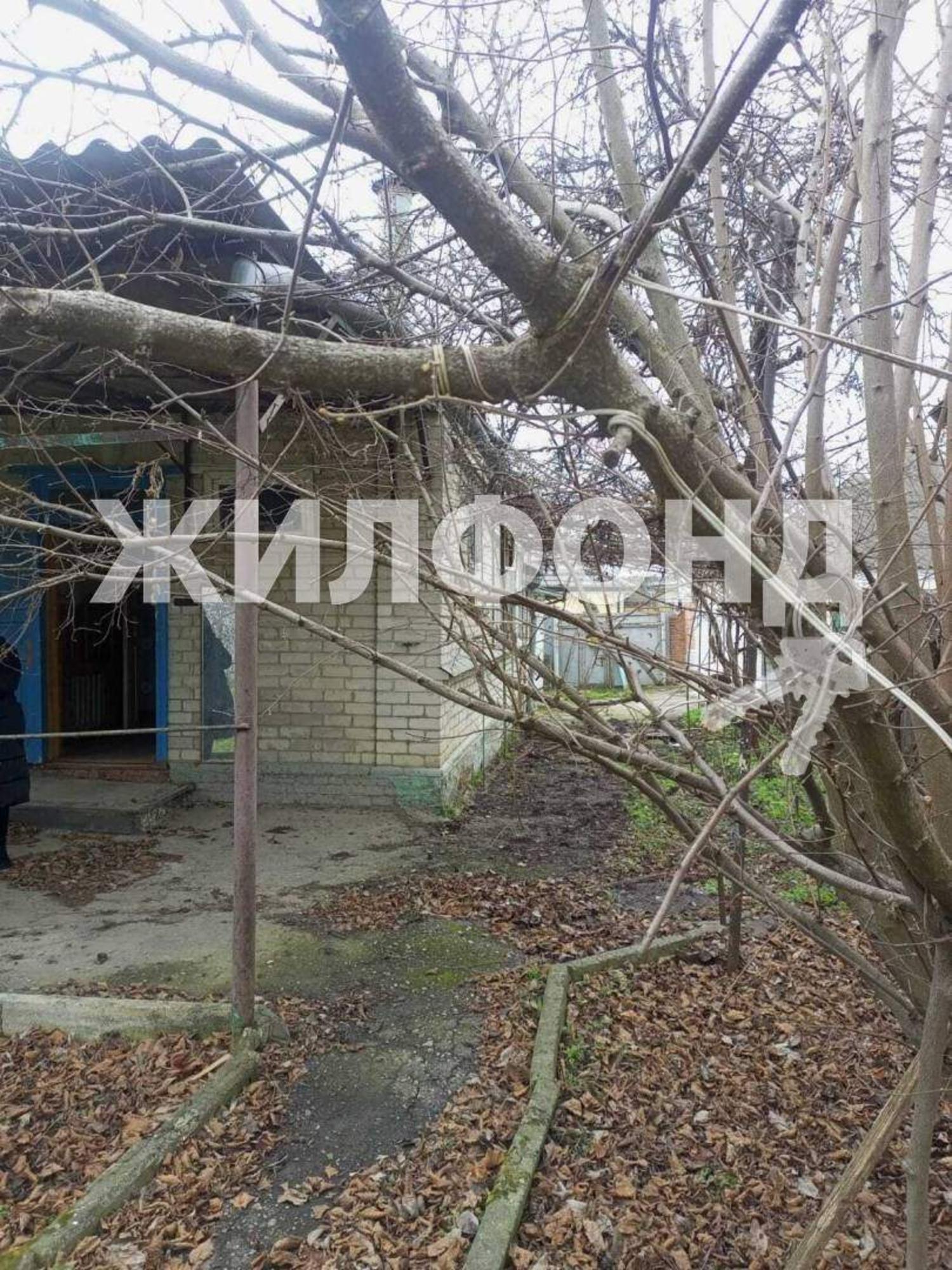 Купить дачу, дом, коттедж за 4 000 000 рублей на Луначарского улица
