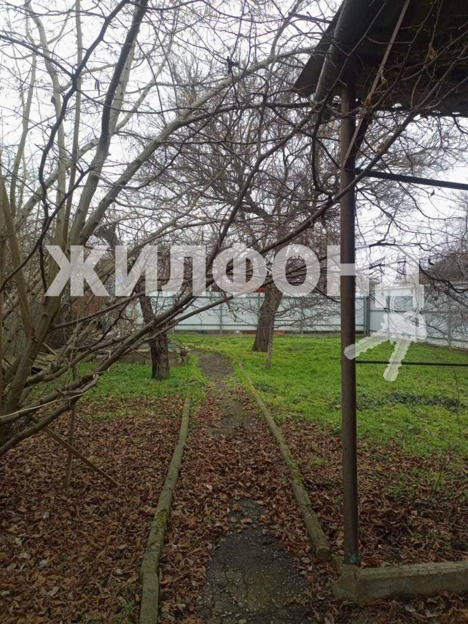 Купить дачу, дом, коттедж за 4 000 000 рублей на Луначарского улица