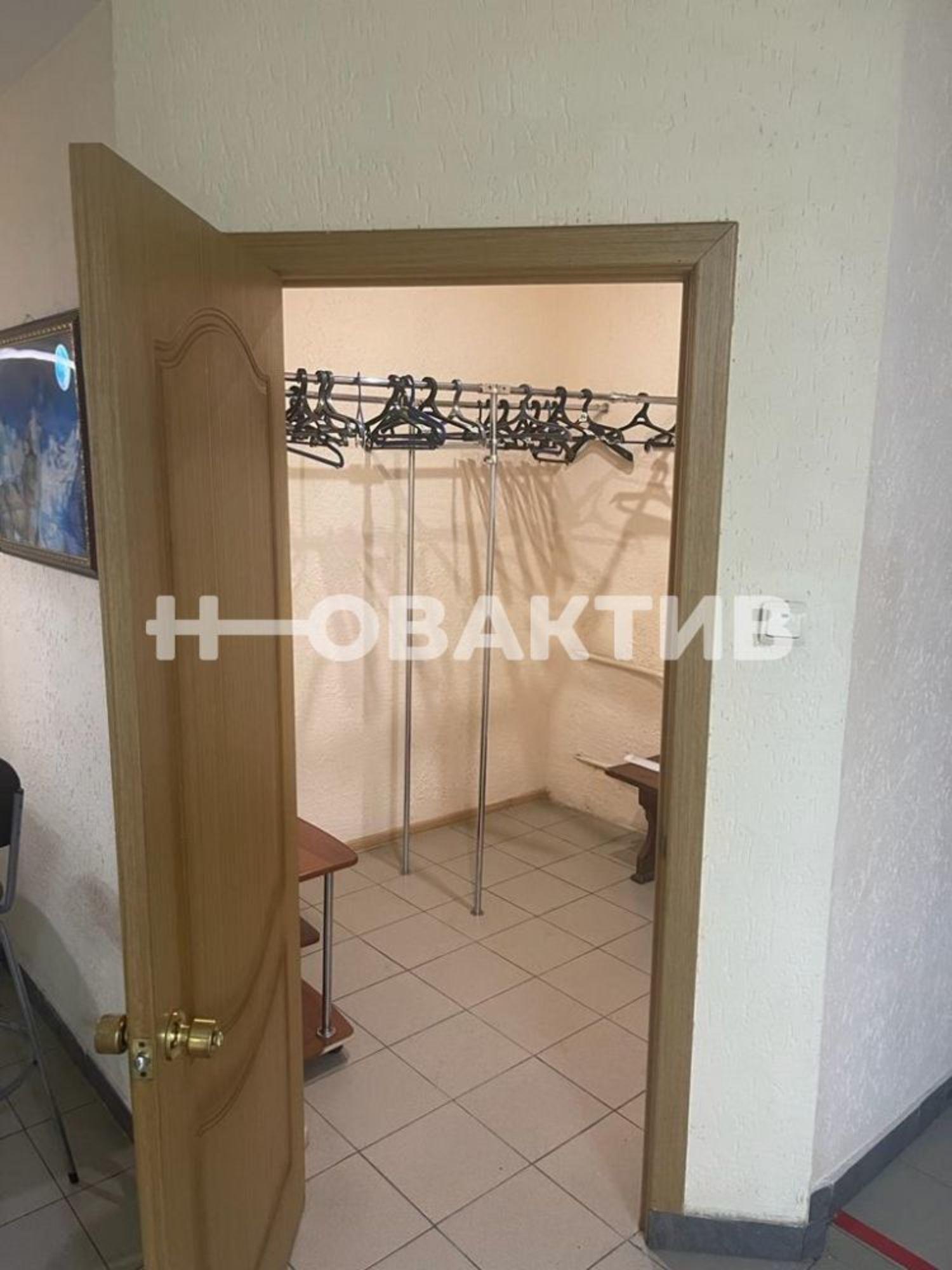 Сдать ресторан, помещение под кафе за 200 000 рублей на улица Кутузова, 44а