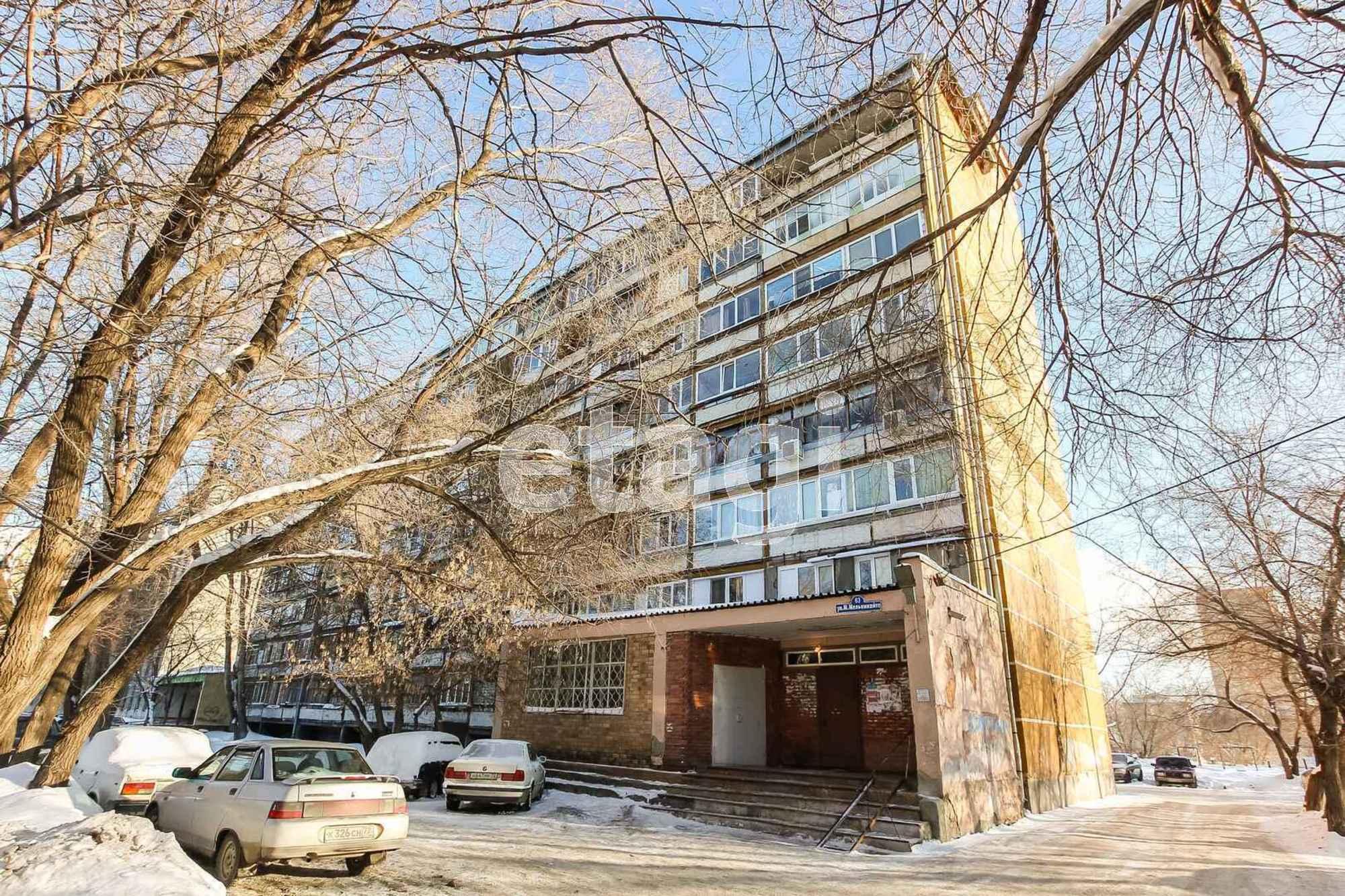Купить студию за 2 150 000 рублей на Мельникайте, 63