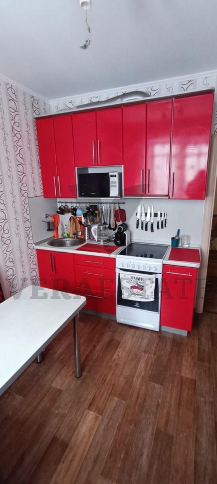 2-комн квартира ул. Громова,21