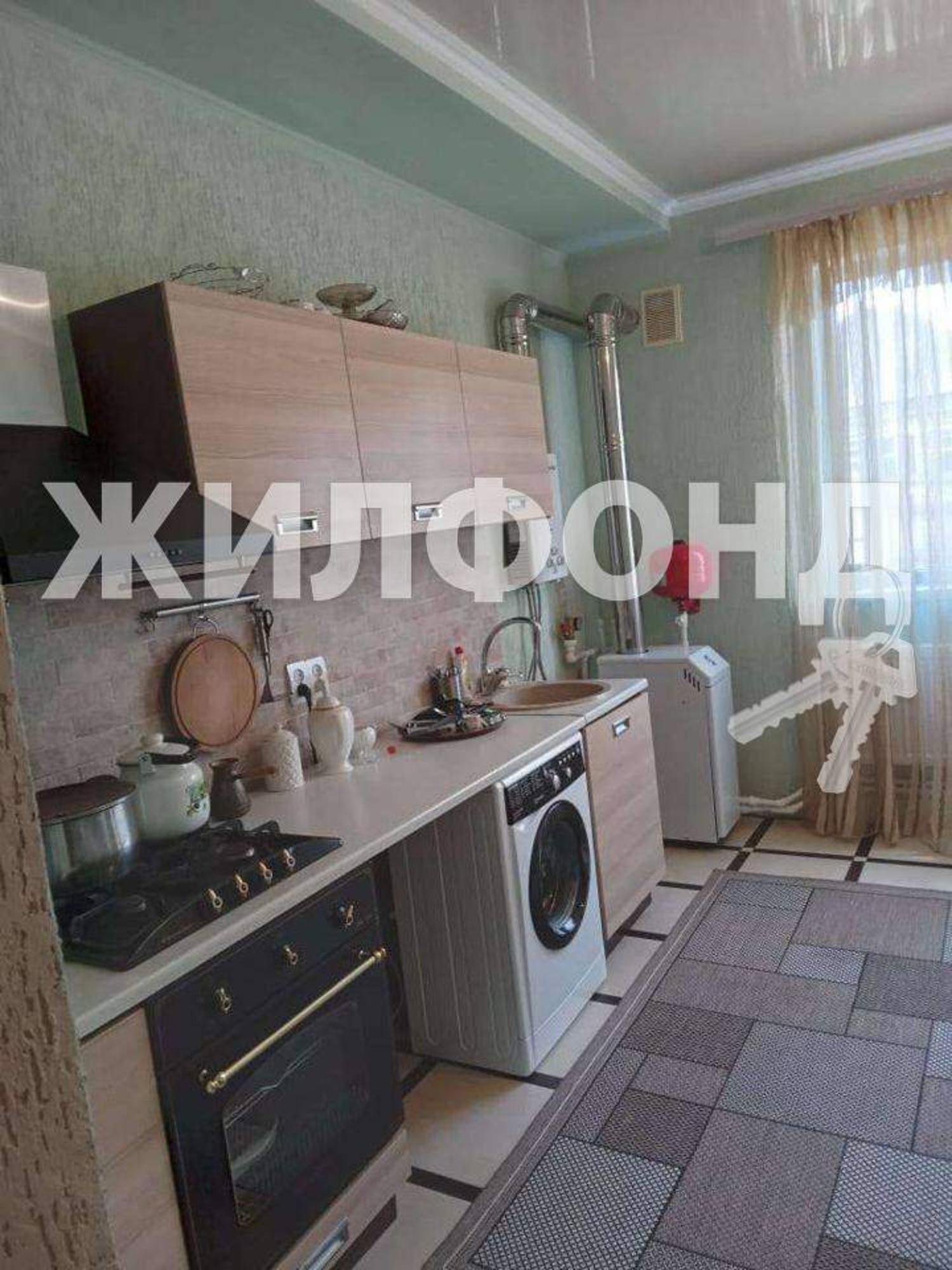 Купить дачу, дом, коттедж за 6 500 000 рублей на Заря улица