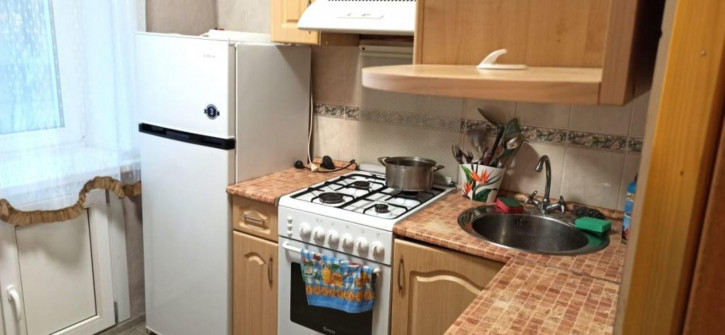 2-комн квартира Фейгина ул, 1