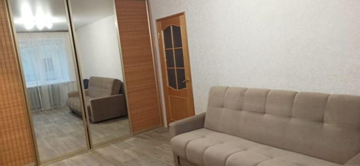 2-комн квартира Фейгина ул, 1