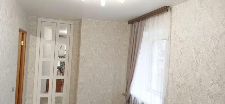 2-комн квартира Фейгина ул, 1