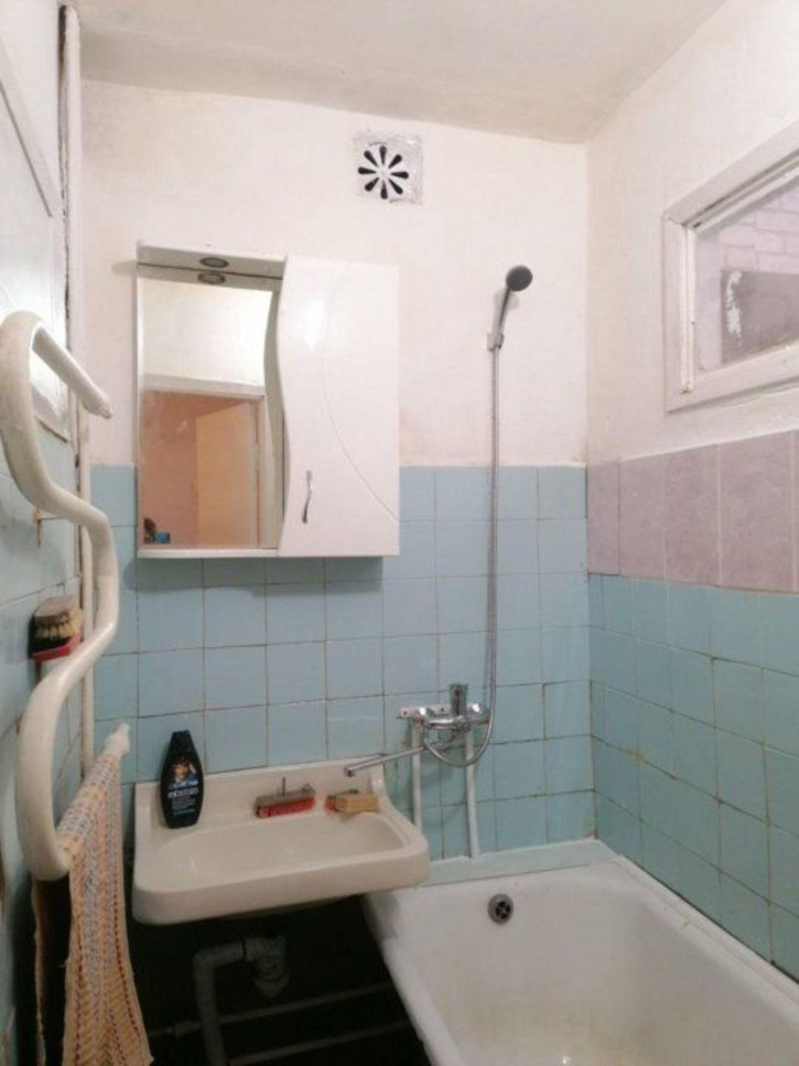 2-комн квартира Батурина ул, 21